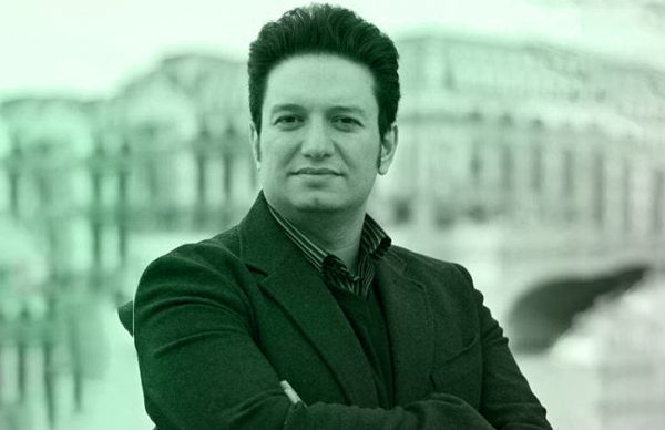 شاعری برای همه فصول آشنایی با گروس عبدالملکیان